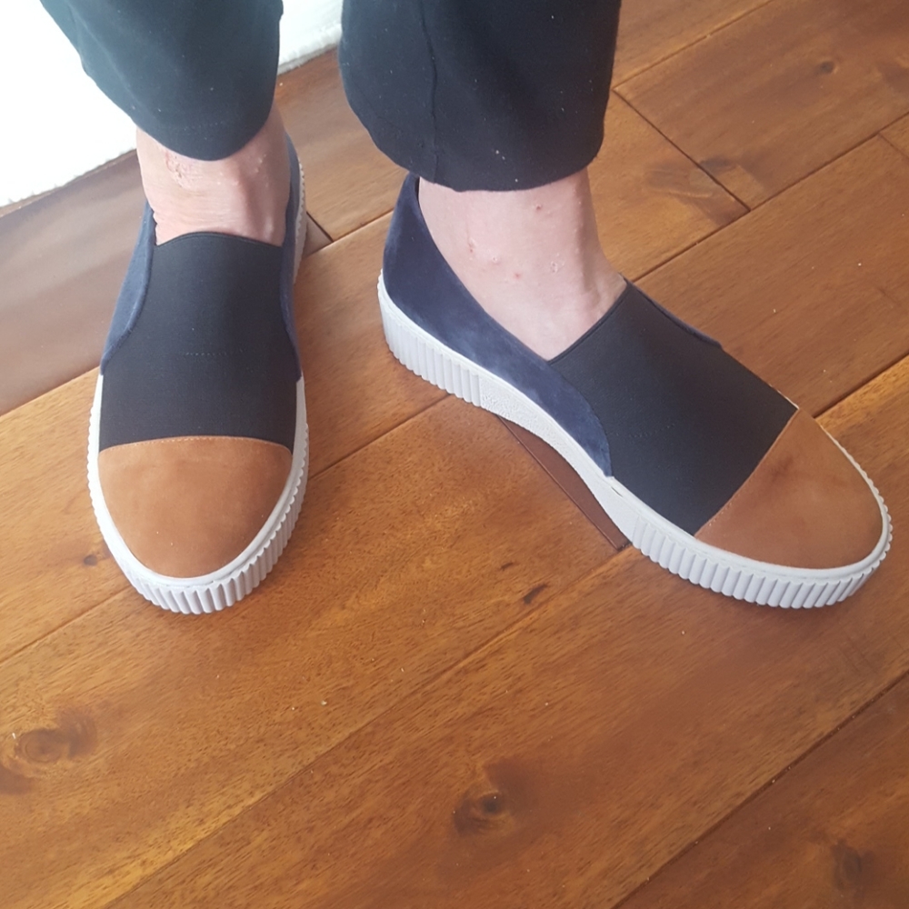 Logo slip on sneakers